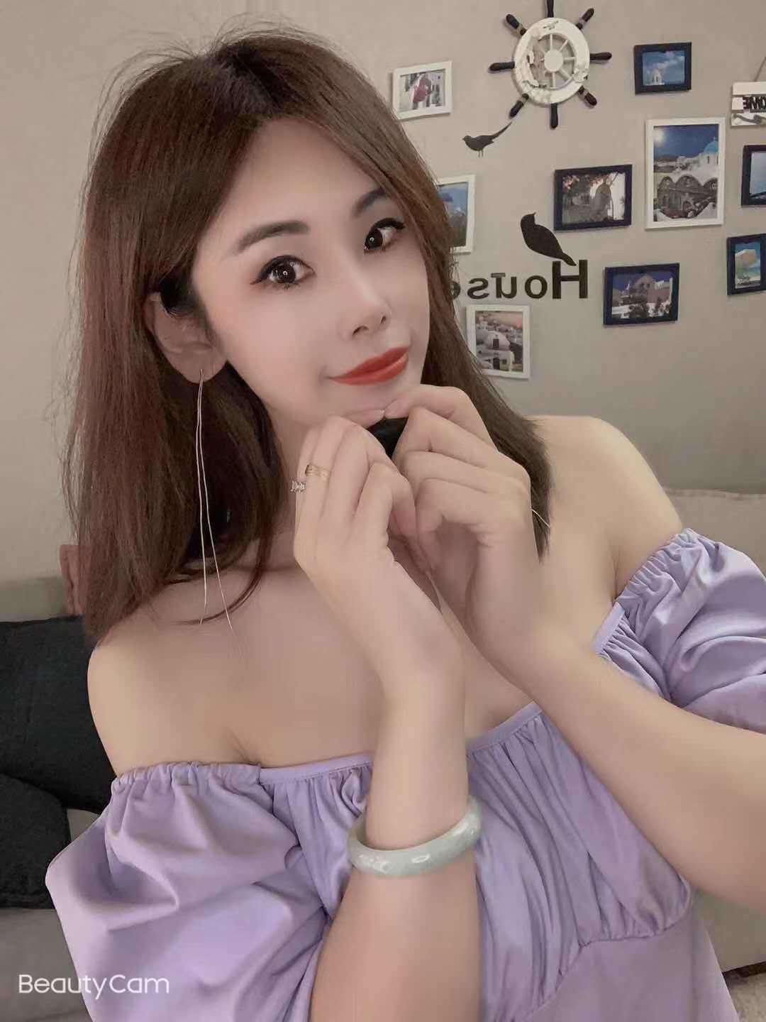 2020年9月9身形高挑刚来广州上课的老师，万胜围琪琪